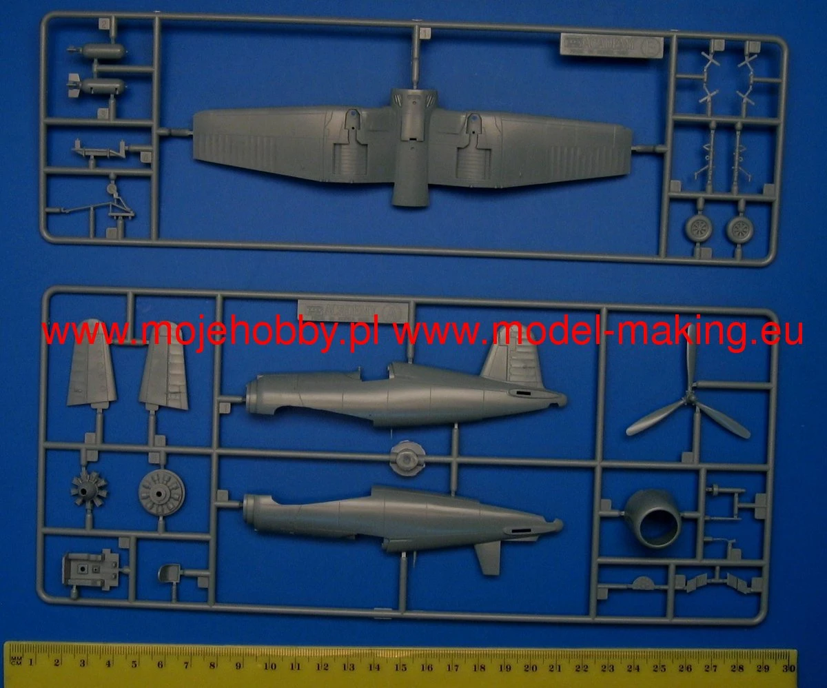 Academy 12457 F4U-1 CORSAIR 10 Academy 12457 F4U-1 CORSAIR - Image 8