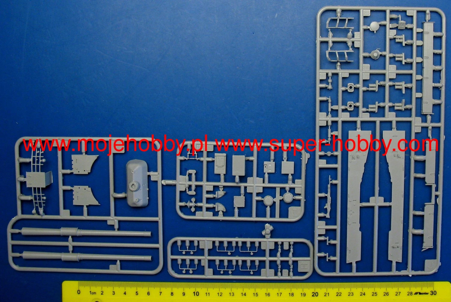 Revell 03240 Leopard 1 ( 2.-4. Prod. ) 8 Revell 03240 Leopard 1 ( 2.-4. Prod. ) - Image 6