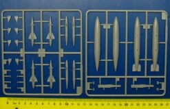 Trumpeter 02897 Su-9U Maiden 17 Trumpeter 02897 Su-9U Maiden -Toy Model Store 18712 1 tru02897 4