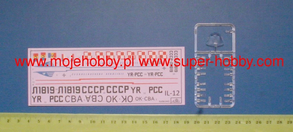 A-Model 01445 Ilyushin IL-12 Czech Version 5 A-Model 01445 Ilyushin IL-12 Czech Version - Image 3