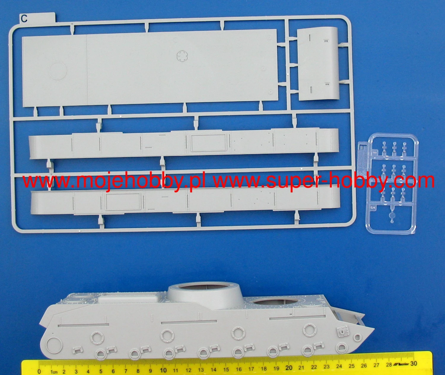 Takom 2112 Soviet Heavy Tank SMK 5 Takom 2112 Soviet Heavy Tank SMK - Image 3