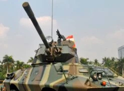 ACE 72430 V-150 Commando AC W/ 20mm Or 90 Mm Gun -Toy Model Store 25264 13 auto downl