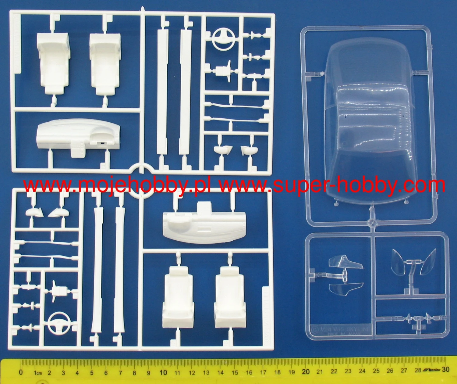 Fujimi 039336 Nissan V35 Skyline Coupe 7 Fujimi 039336 Nissan V35 Skyline Coupe - Image 5