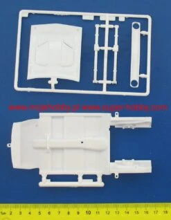 Monogram 4268 '70 Plymouth Hemi Cuda 2n1 -Toy Model Store 29983 1 mon4268 4