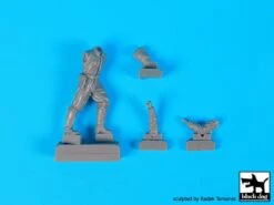Black Dog F32086 WWII Luftwaffe Bombenpersonal + Bomb Loader + SC250 Bomb N°1 10 Black Dog F32086 WWII Luftwaffe Bombenpersonal + Bomb Loader + SC250 Bomb N°1 -Toy Model Store 33691 bld f32086 3