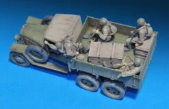 MiniArt 35173 GAZ-AAA Mod. 1941 SOVIET CARGO TRUCK -Toy Model Store 3510 32 auto downl