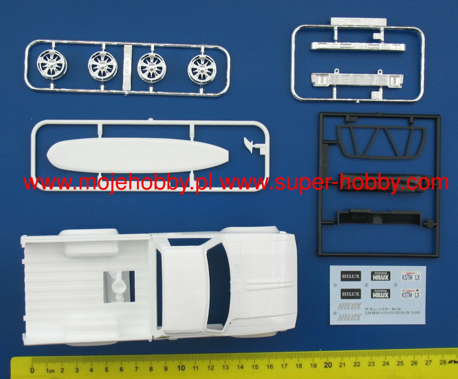 Aoshima 05862 RN30 Hilux Custom `78 Toyota 8 Aoshima 05862 RN30 Hilux Custom `78 Toyota - Image 6