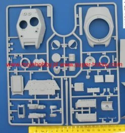 Revell 03319 T-34/85 19 Revell 03319 T-34/85 -Toy Model Store 38630 1 rev03319 1