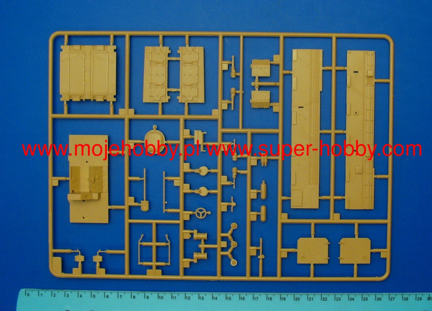 Trumpeter 01528 BMP-3 IFV 11 Trumpeter 01528 BMP-3 IFV - Image 9