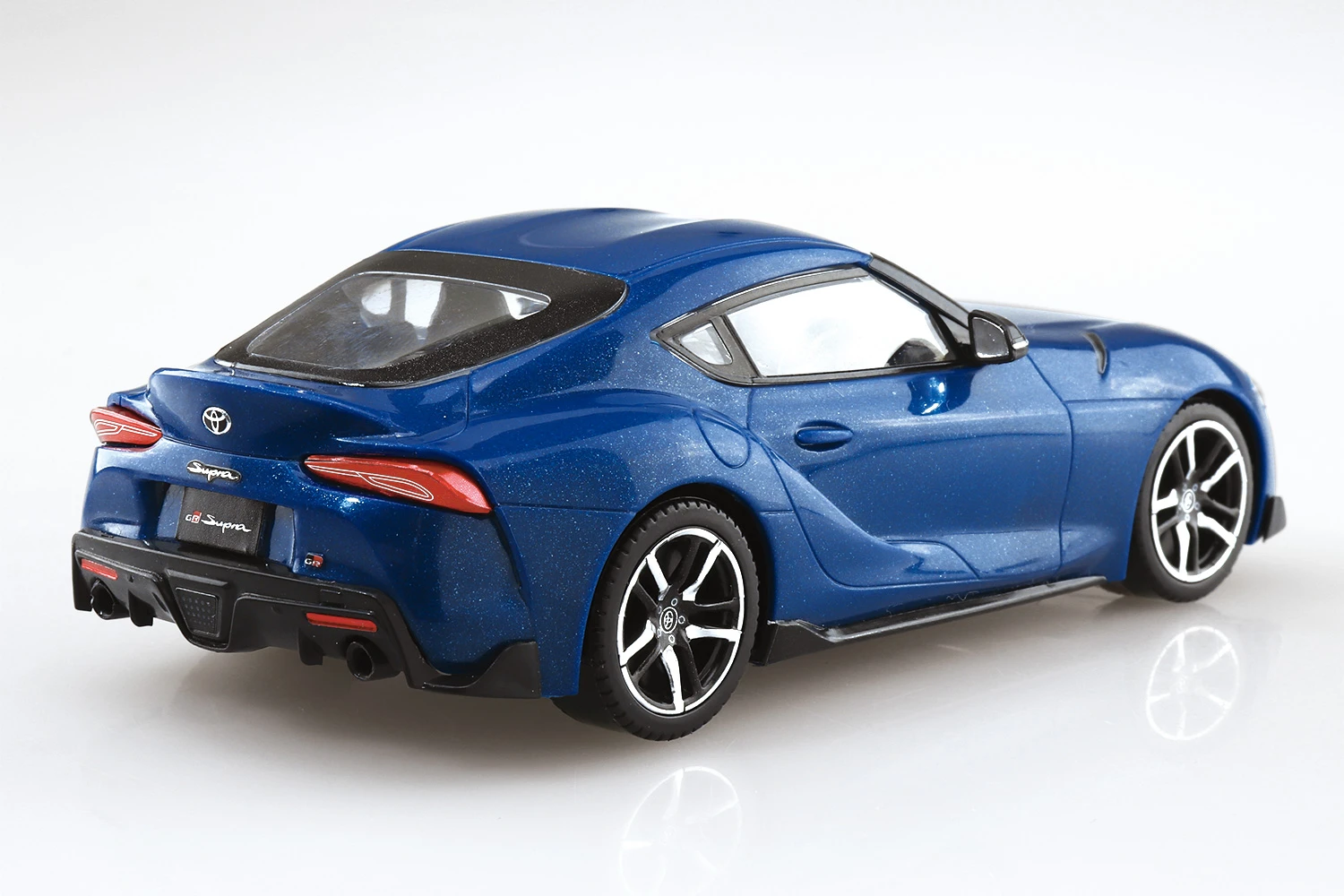 Aoshima 05889 Toyota GR Supra (Deep Blue Metallic) - SNAP KIT 5 Aoshima 05889 Toyota GR Supra (Deep Blue Metallic) - SNAP KIT - Image 3