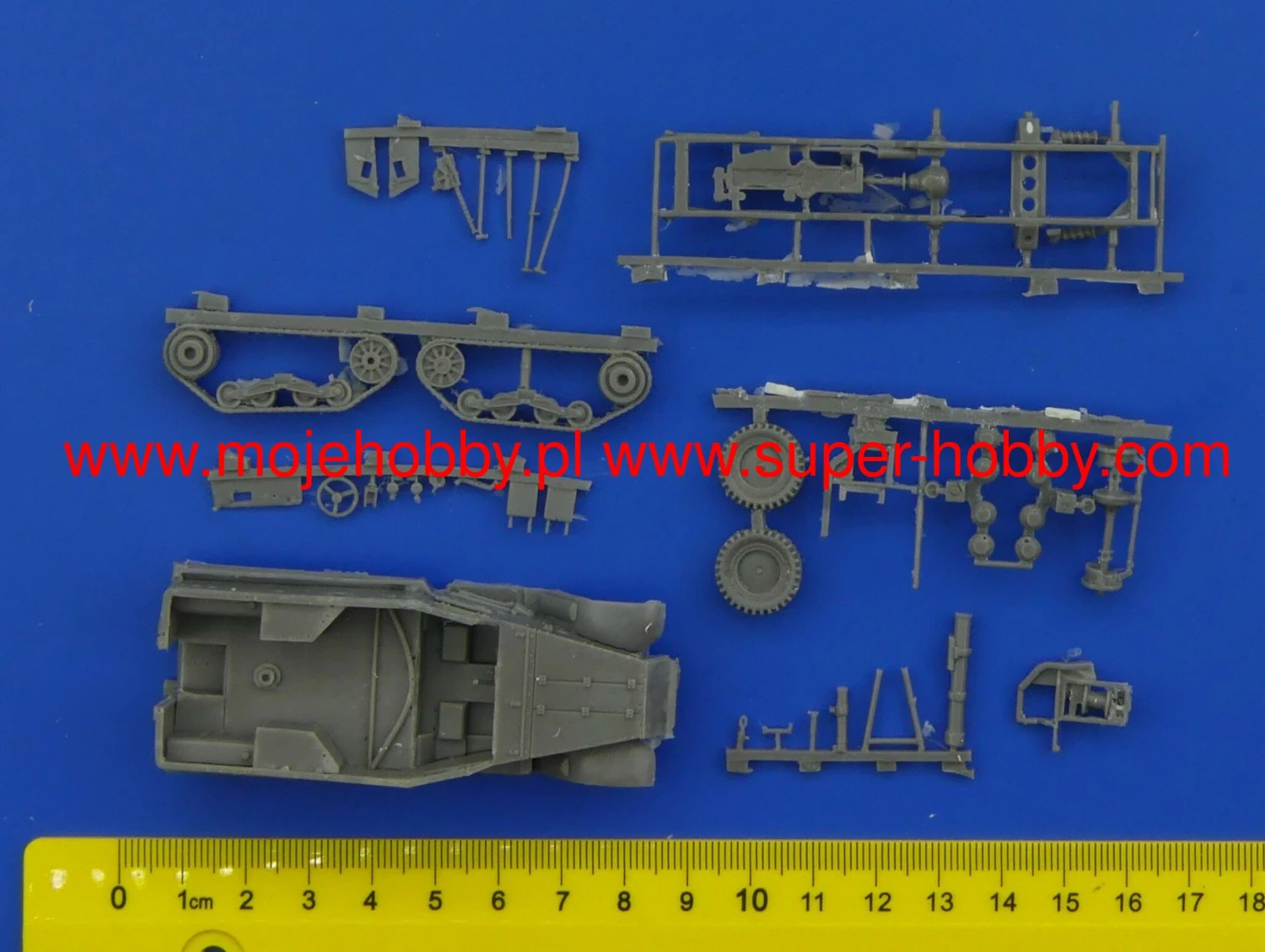 Model Miniature R200 Halftrack With 120mm Mortar 5 Model Miniature R200 Halftrack With 120mm Mortar - Image 3