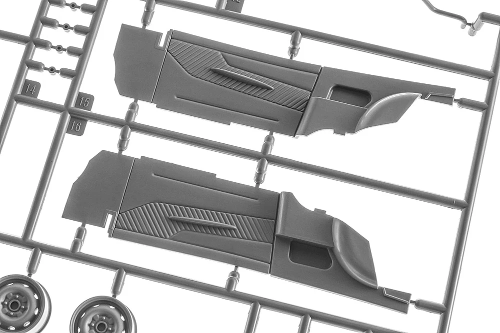 Hasegawa HC44 21144 Isuzu 117 Coupe Early Version (1968) 10 Hasegawa HC44 21144 Isuzu 117 Coupe Early Version (1968) - Image 8