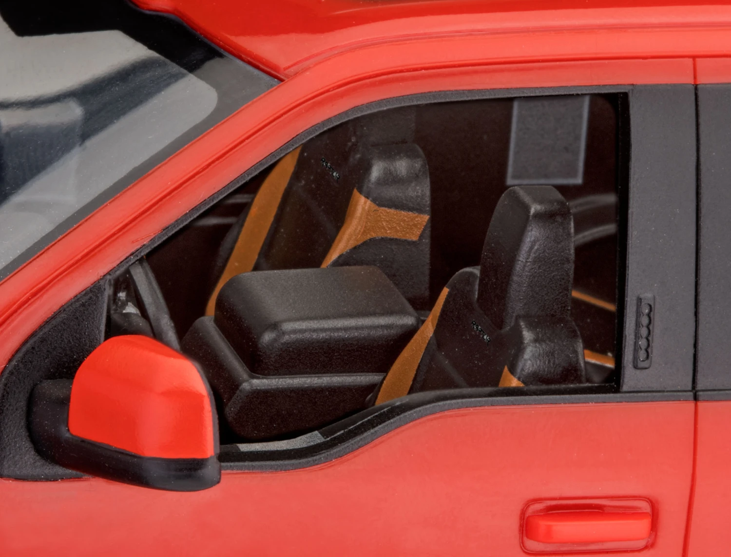 Revell 07048 Ford F-150 Raptor 6 Revell 07048 Ford F-150 Raptor - Image 4