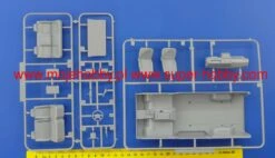 Aoshima 06274 MC#133 Toyota KZH100G Hiace Super Custom G '99 -Toy Model Store 50717 1 AOS06274 3