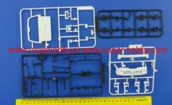 Aoshima 06274 MC#133 Toyota KZH100G Hiace Super Custom G '99 -Toy Model Store 50717 1 AOS06274 4