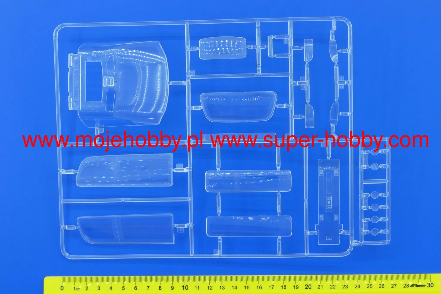 Aoshima 06140 MC#96 Mitsubishi PE8W Delica Space Gear '96 9 Aoshima 06140 MC#96 Mitsubishi PE8W Delica Space Gear '96 - Image 7