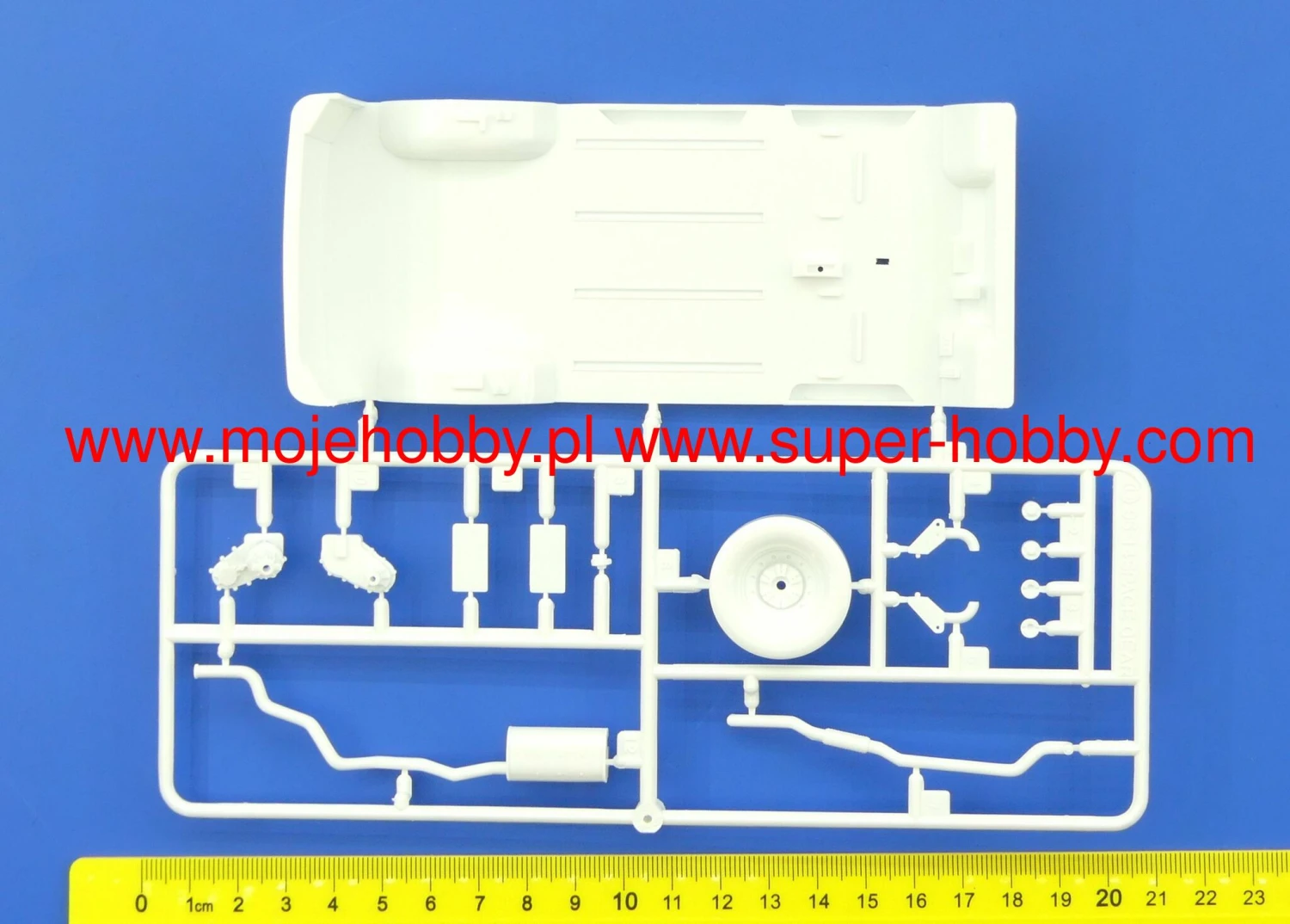 Aoshima 06140 MC#96 Mitsubishi PE8W Delica Space Gear '96 12 Aoshima 06140 MC#96 Mitsubishi PE8W Delica Space Gear '96 - Image 10
